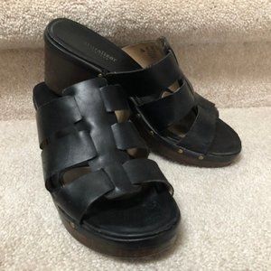 Y2 K sandals you need for spring break size 7.5 M